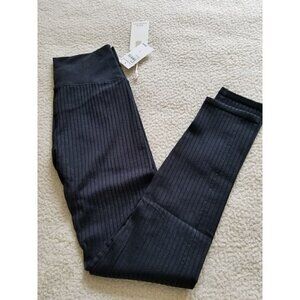 GOOD AMERICAN Wide Rib Shine Seamless Compression Leggings Black  S/M 1/2